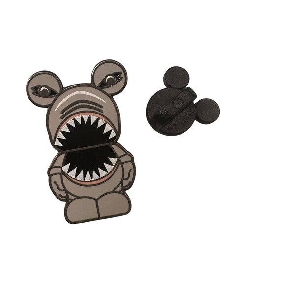 Disney Shark Vinylmation Trading Pin Mystery Pin Jr Lapel Pin Badge - Picture 1 of 7